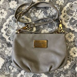 Taupe Marc Jacob’s purse